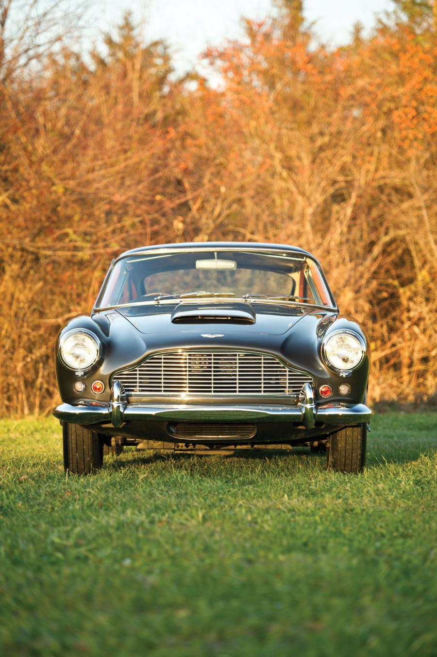  Aston Martin DB4 (910/R) 1962 года  (фото 22 из 27)